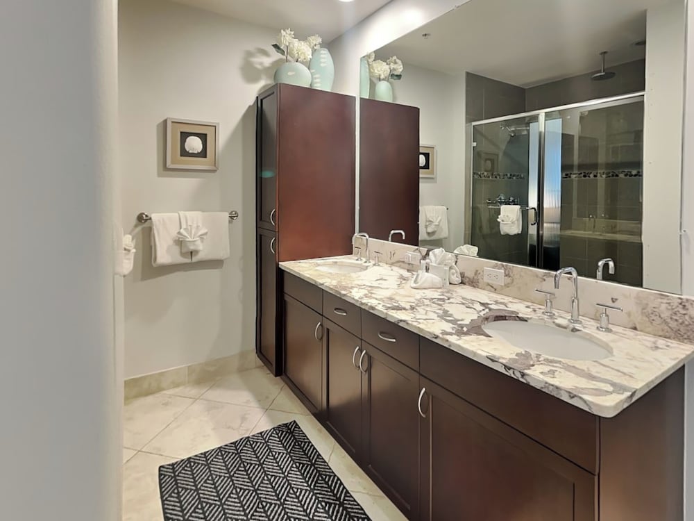 High Seas by Ryson Vacation Rentals