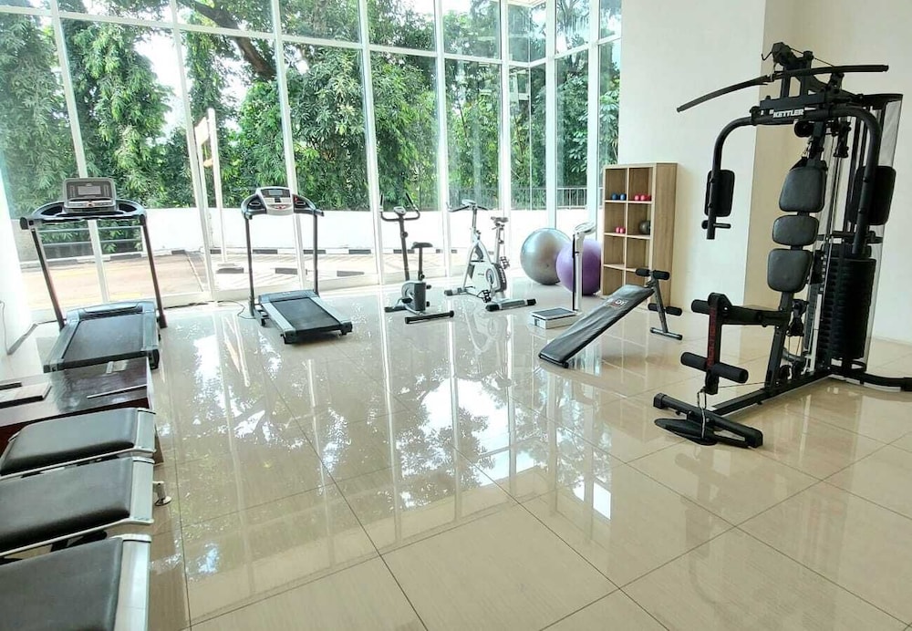 Studio Apartment Near Kalibata Station At Woodland Park Residence