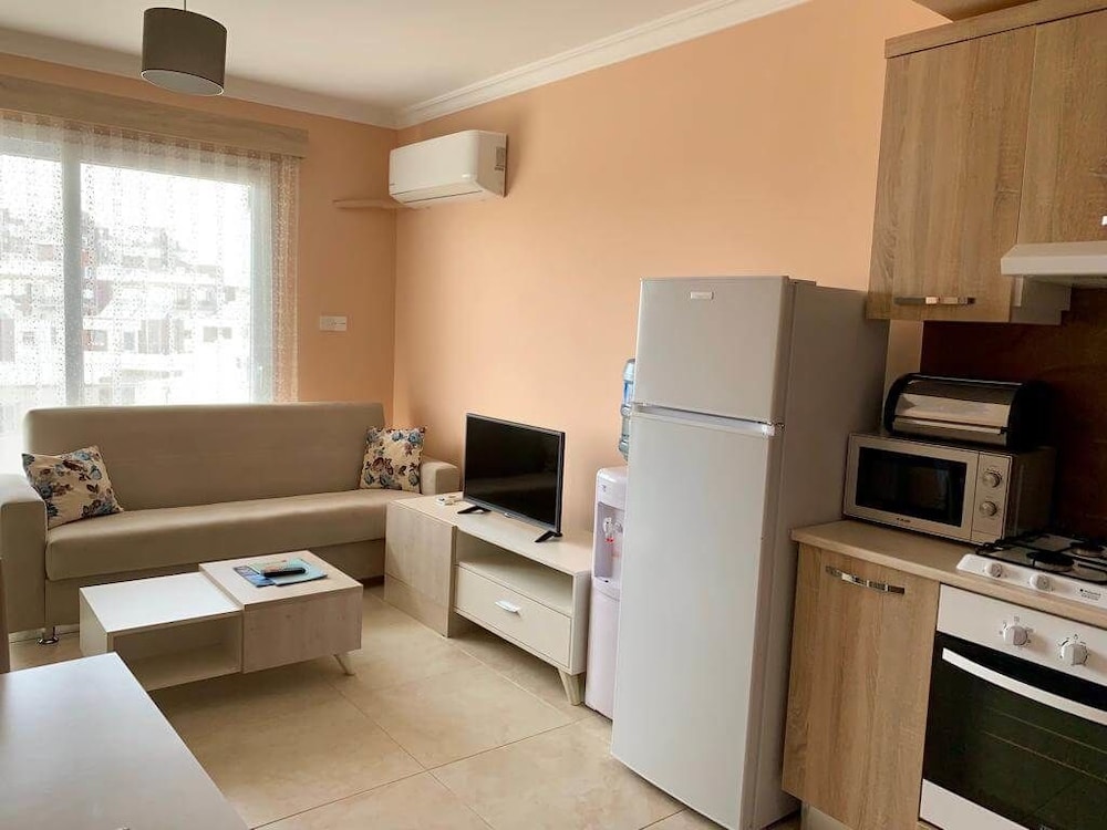 Royal Sun Residence Agua 1 apartment view 5