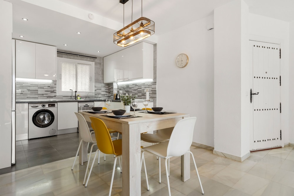 Blue Pearl Apartment Old Town Fuengirola Ref 24 by Costarentals - Ref 24