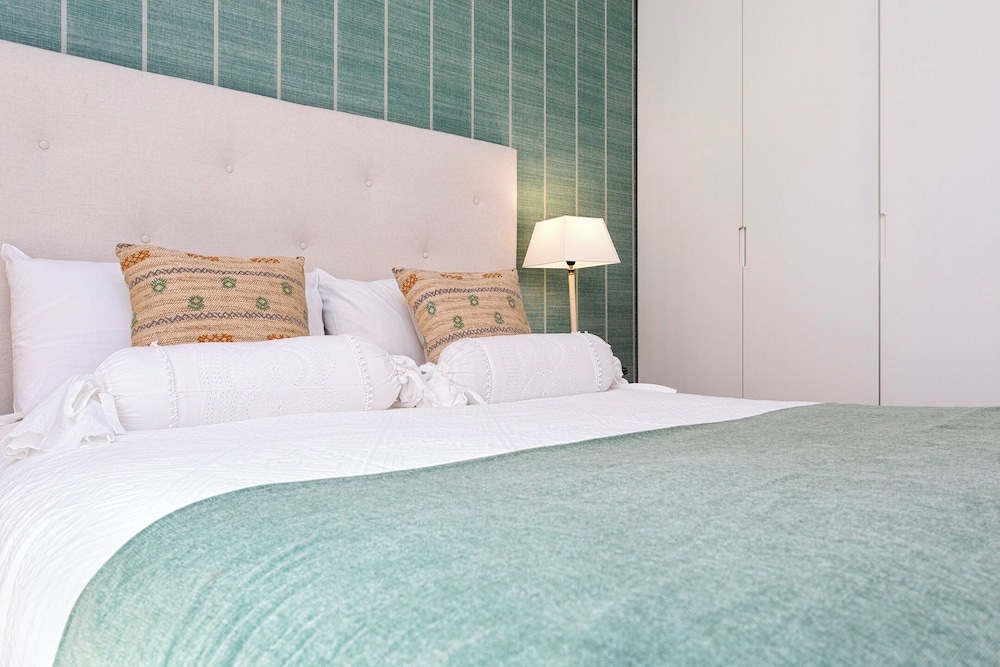 Luxury Apartment in Cadiz Center. San Antonio IV