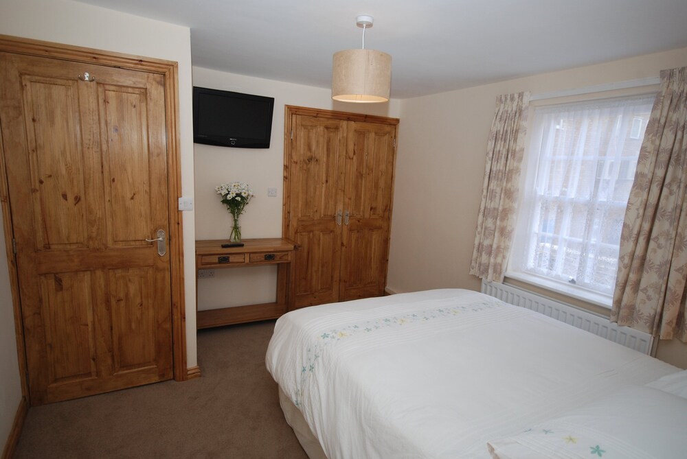 Saltburn Holidays Bluebell Cottage view 5