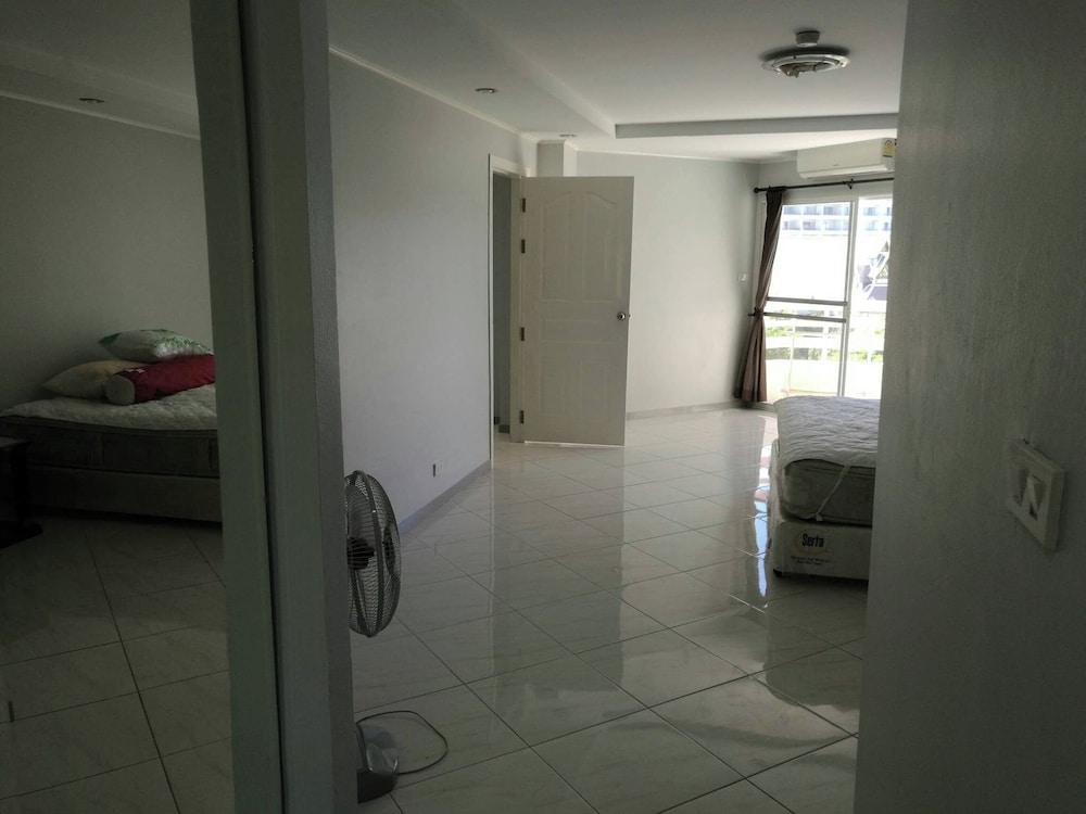 Photo 27