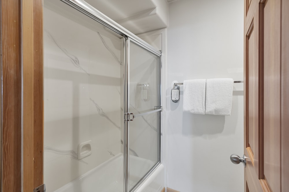 Boulder Creek at Deer Valley Resort - Three Bedroom Condo with Hot Tub #1119 3 Condo