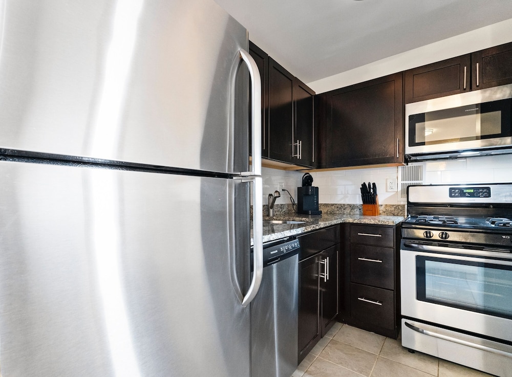 Furnished Apartment Near Longwood