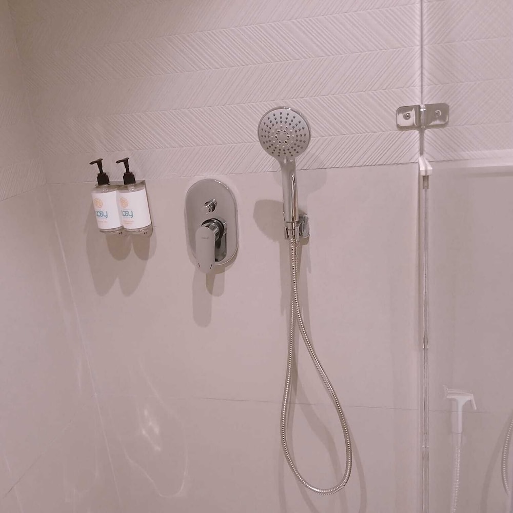 Bluestone Prime by The Cosy Hotels