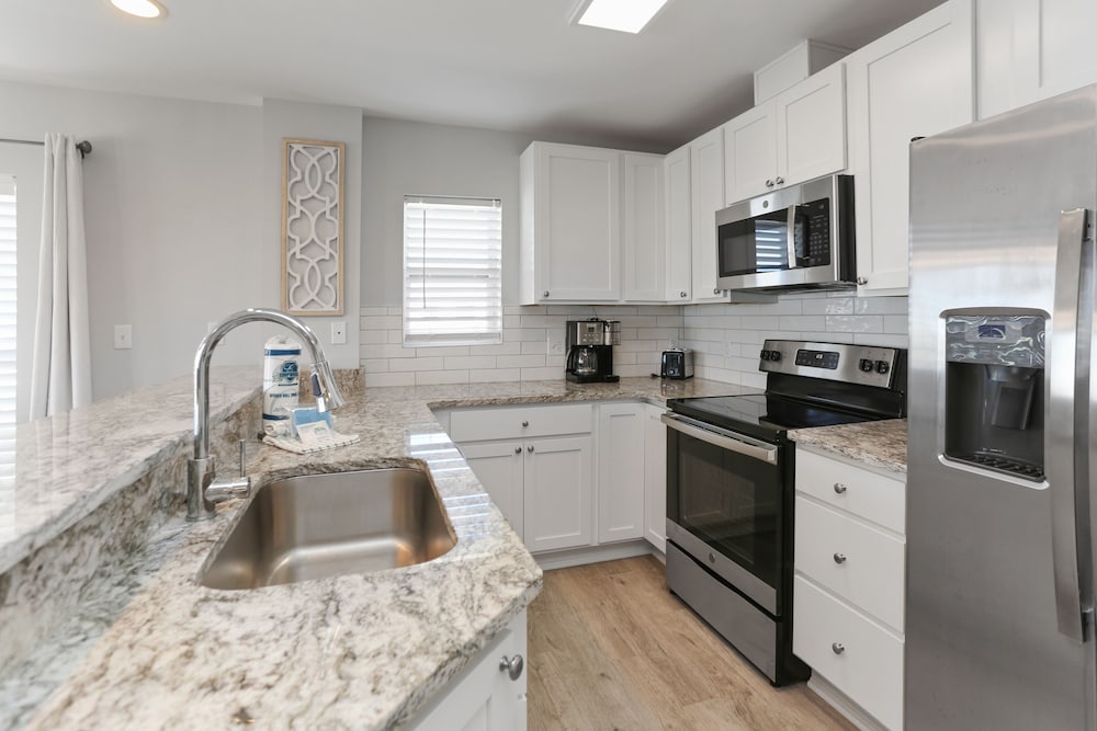 Surfside 15 - Beachtime view 5