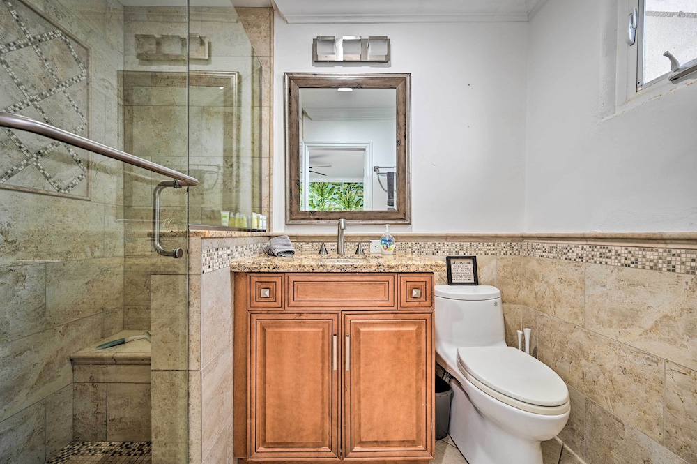 Beachfront Oceanside Condo w/ Amenity Access!