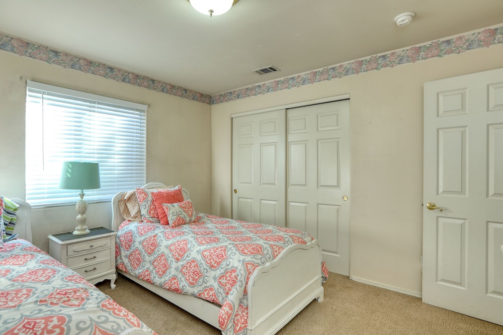 1211 Norswing 3 Bedroom Home by Redawning view 5