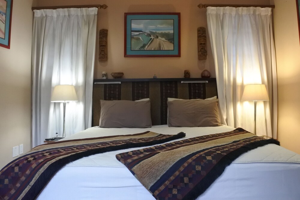 Cherry Tree Cottage Linden Bed and Breakfast