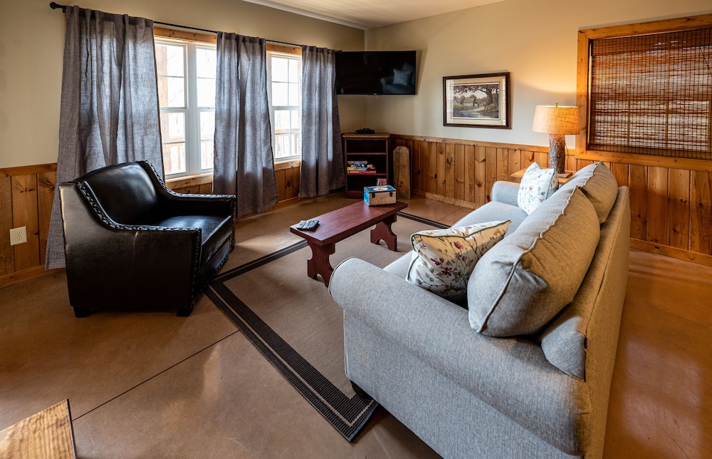 stayNantahala - Smoky Mountain Cabins