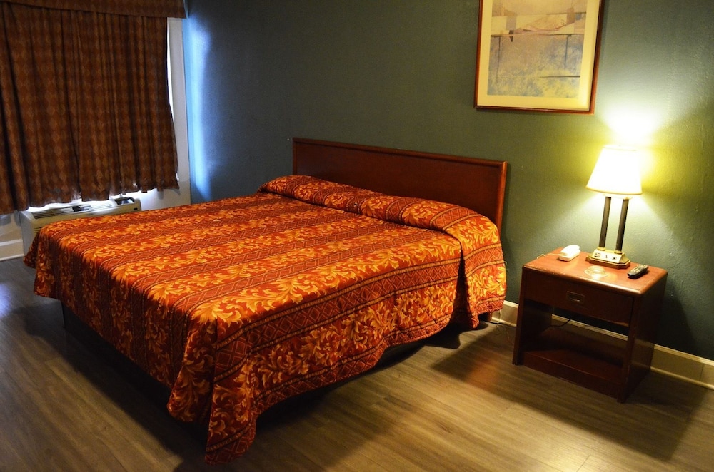 Budget inn view 4