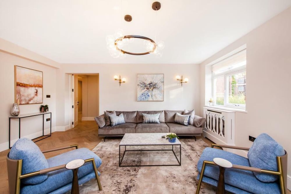 Ultra Luxury Central London 3bed Apartment