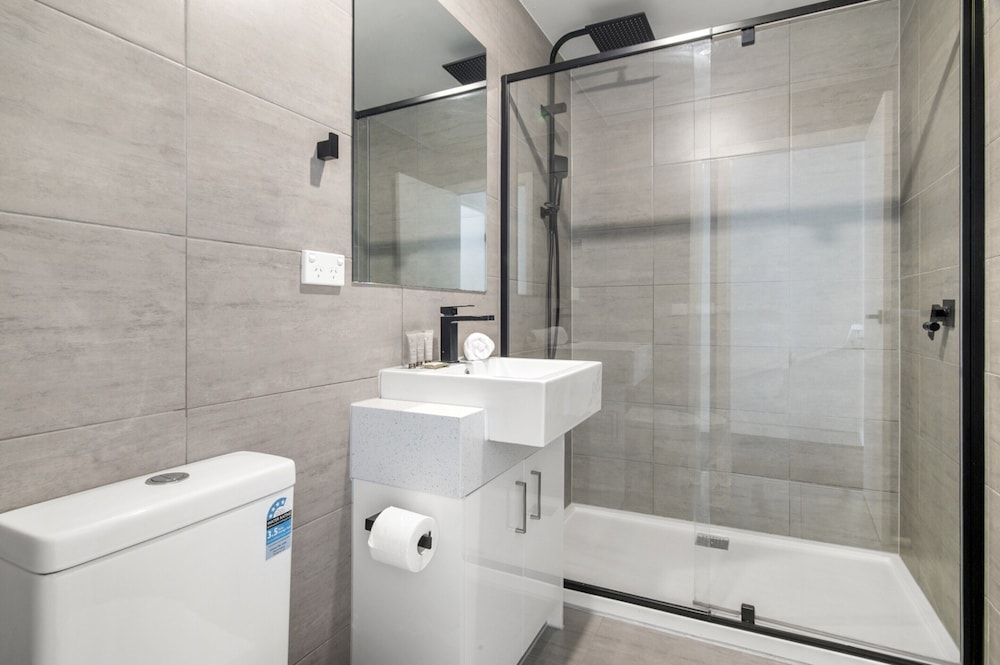 Relaxing Family Townhouse Near Melbourne's