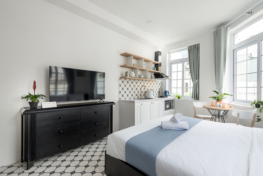 Cozrum Homes May's House