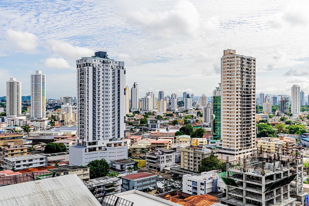 w Amazing 1BR in Obarrio