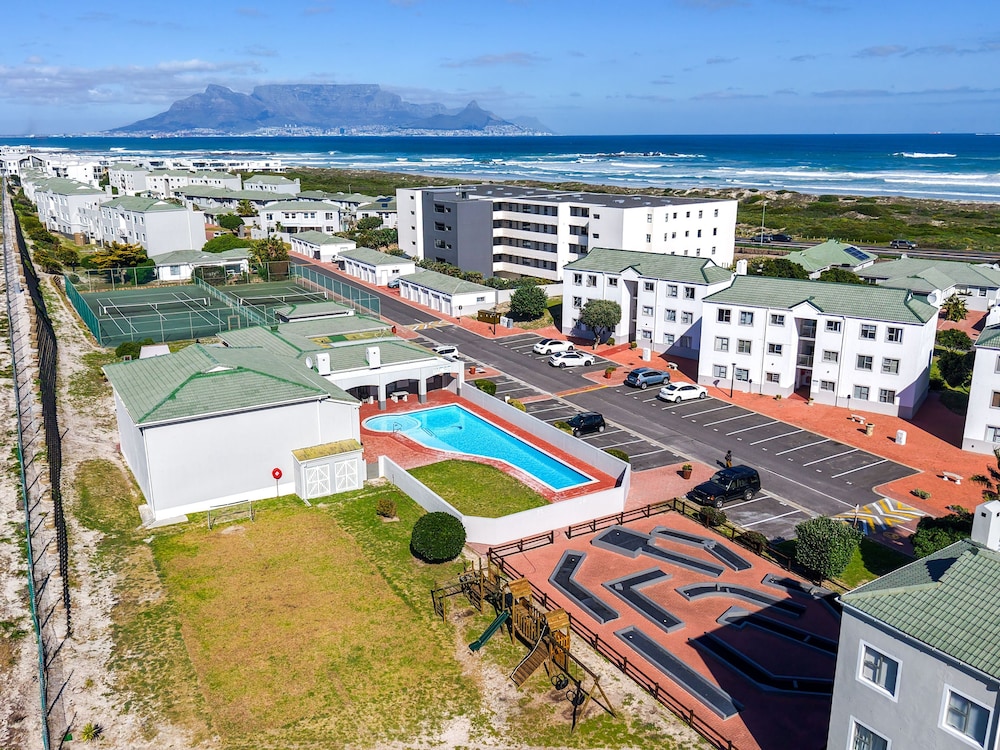 Big Bay Beach Club 137