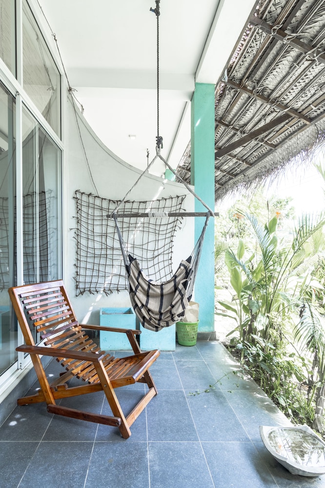 Hangtime Hostel