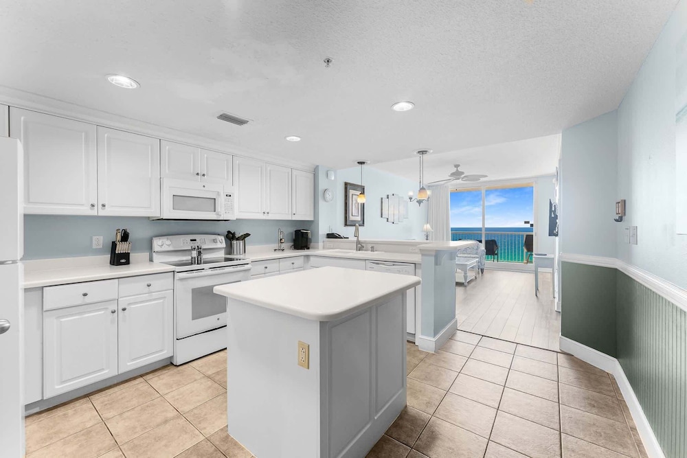 Majestic Bliss Luxury in Pcb!