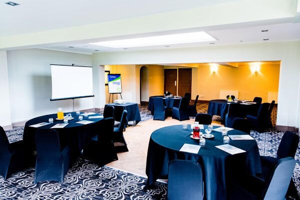Rossett Hall Hotel