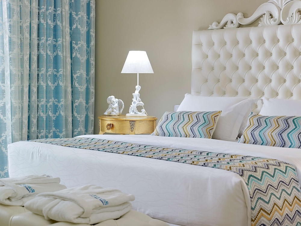 Anemos Luxury Grand Resort