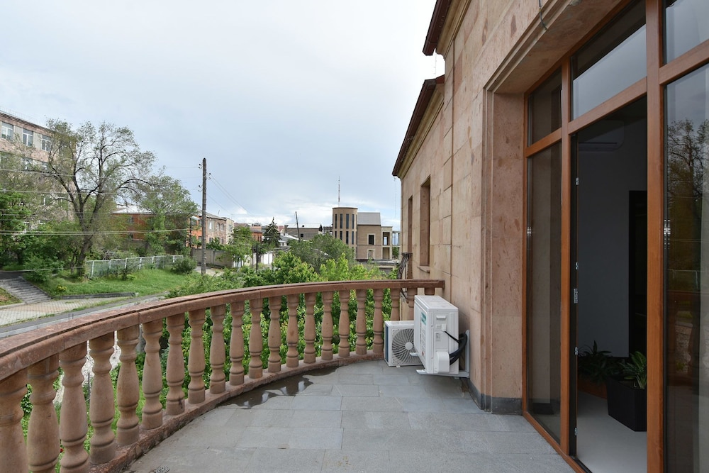 Villa in Nork