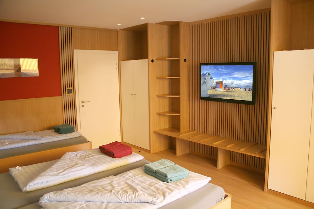 ney.land apartments