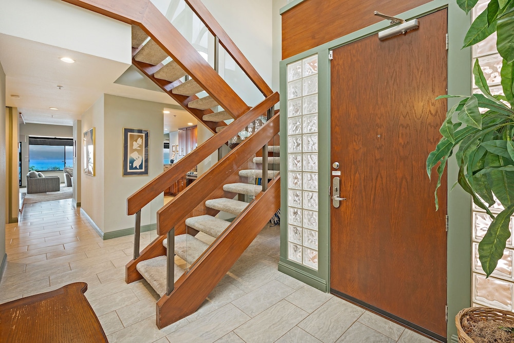 Sands Of Kahana 281 2bed/2ba Penthouse 1 Bedroom Condo