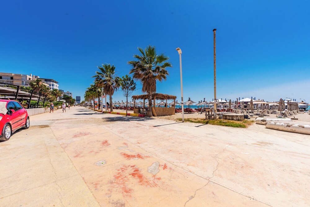 Seafront Haven photo 5