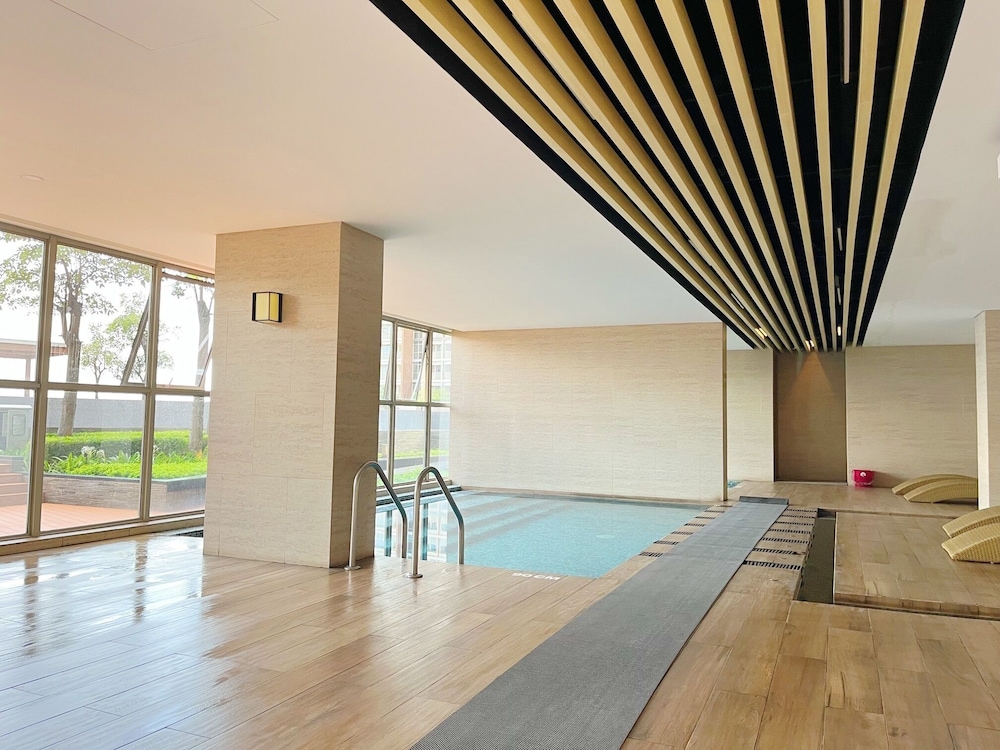 OneHOME Gold Coast PIK SeaView Apartment