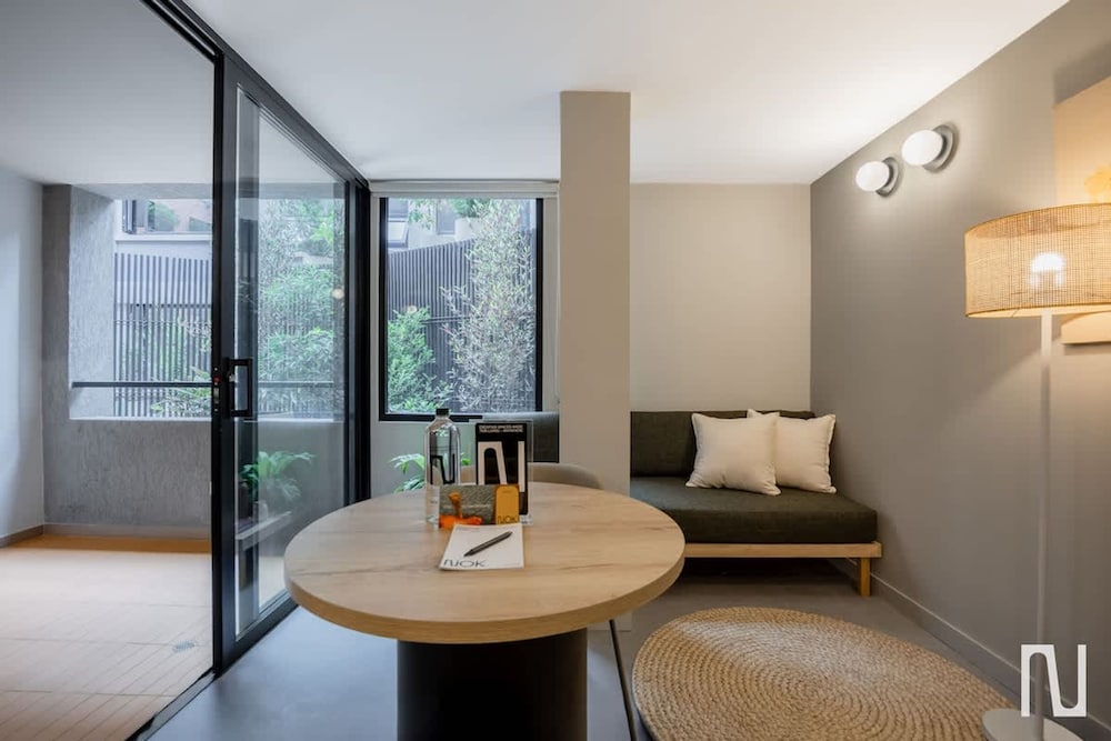 NOK Luxury 3BR in Zona Rosa