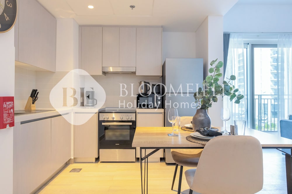 Bloomfields Spacious 1Br Water's Edge