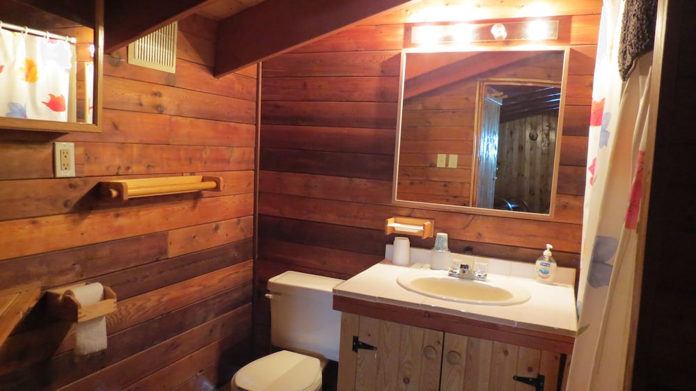 Lazy M Lodge