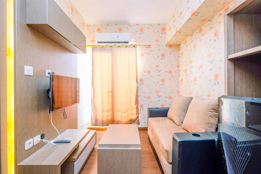 Homey and Modern 2BR at Podomoro Golf View Apartment