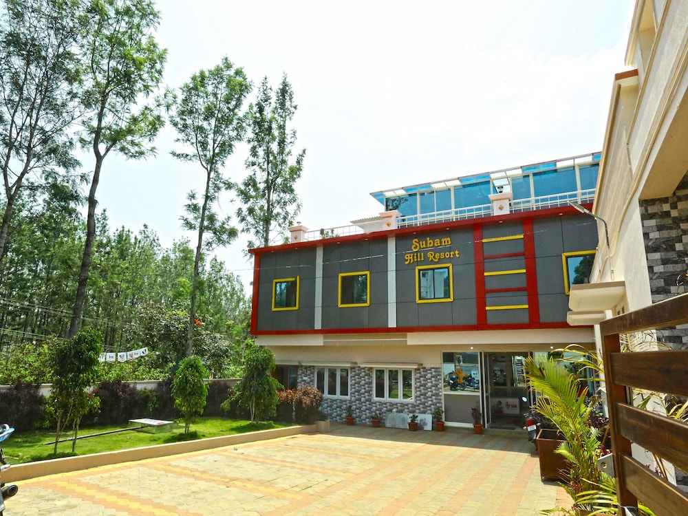 OYO 13087 Subam Hill Resort