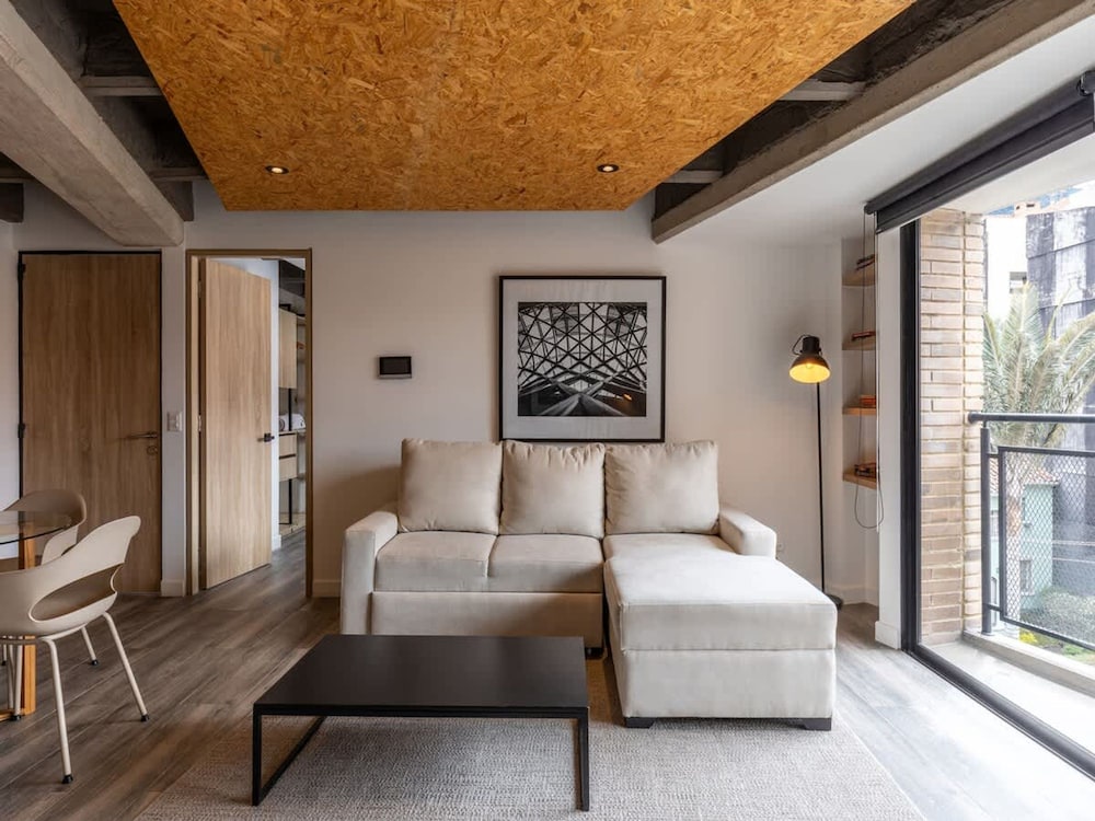 Stylish 1 BR in Chapinero