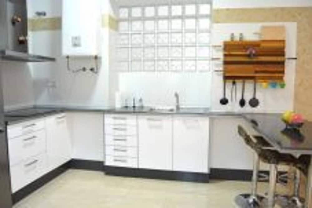 Good Companies Veedor Apartment photo 2