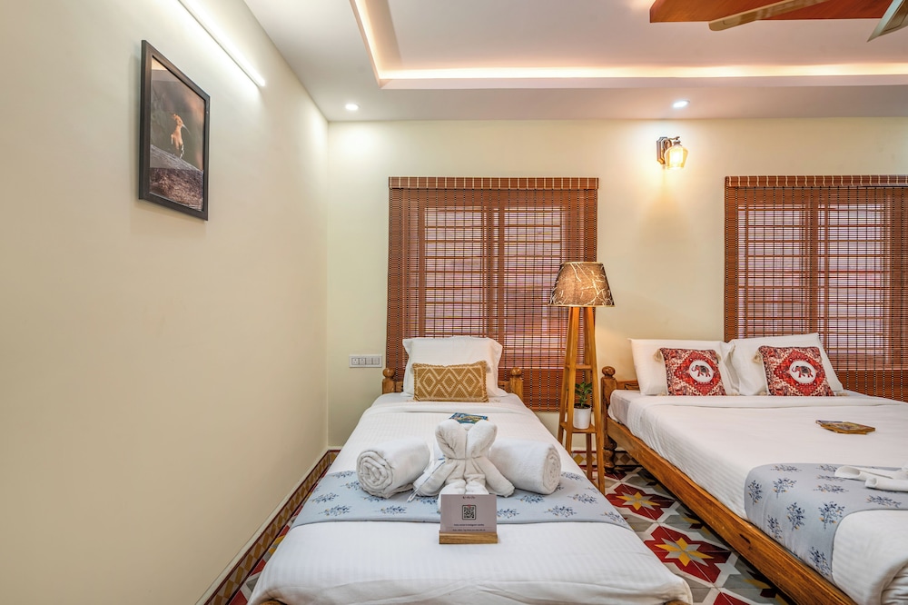 APR Villa by Alaya Stays