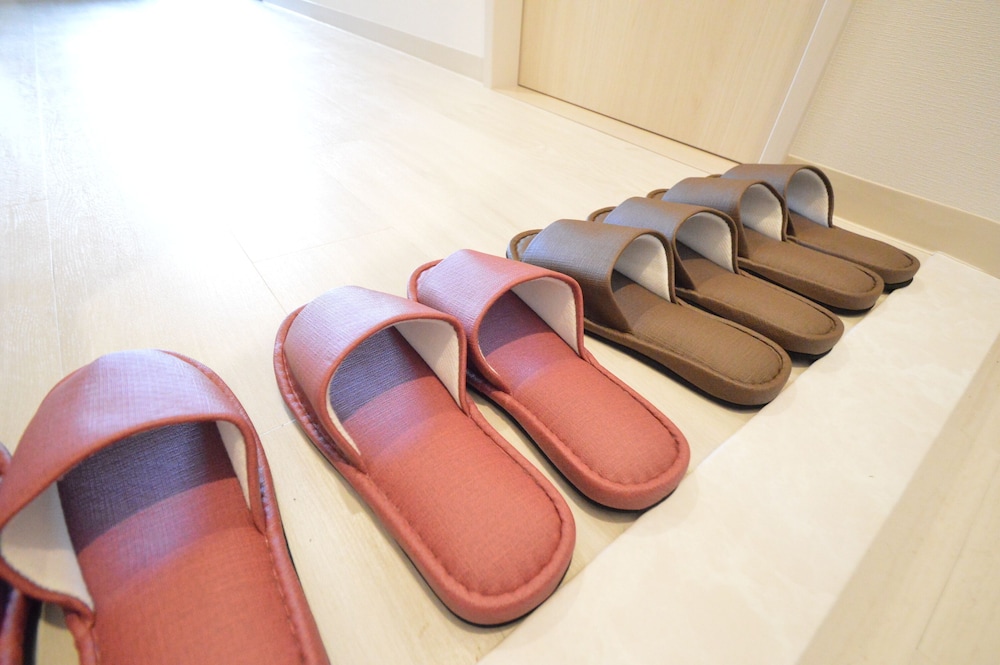 Color Tsuruhashi