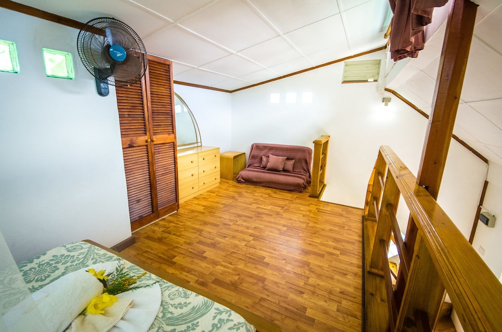 Lemongrass Lodge