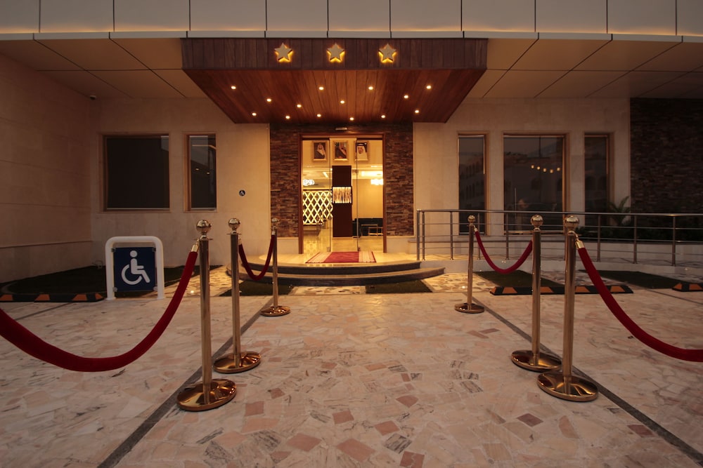 Diwan Residence Hotel  Alsalamah