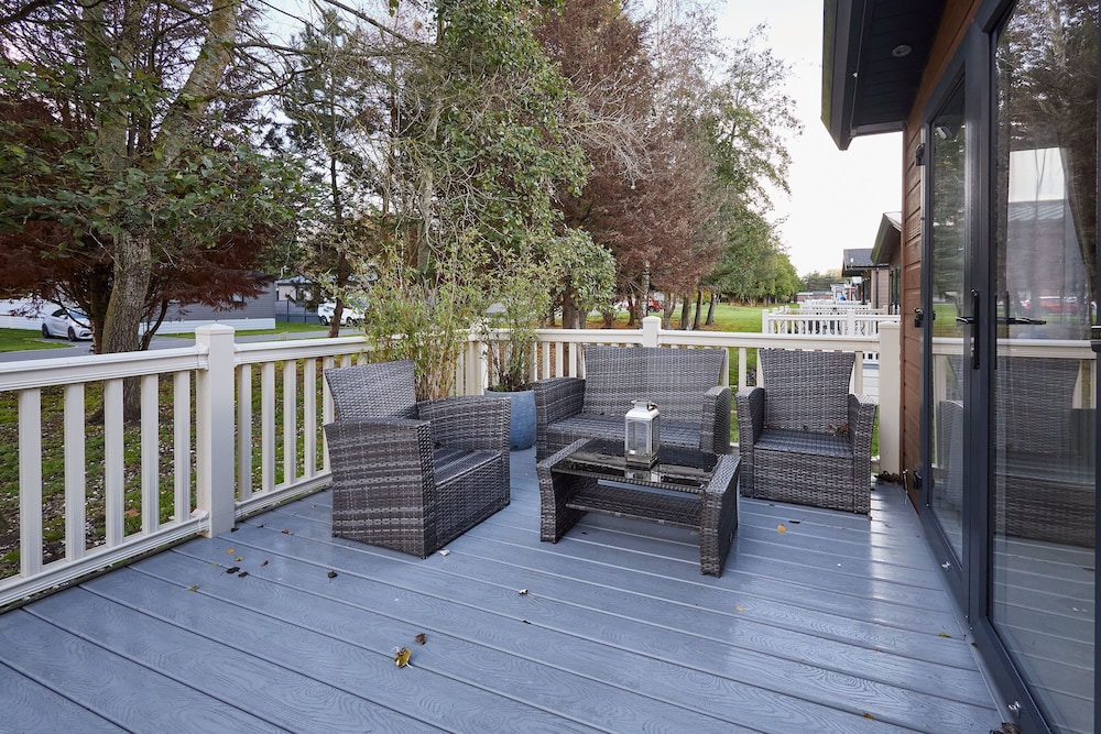 Host Stay Foxglove Lodge