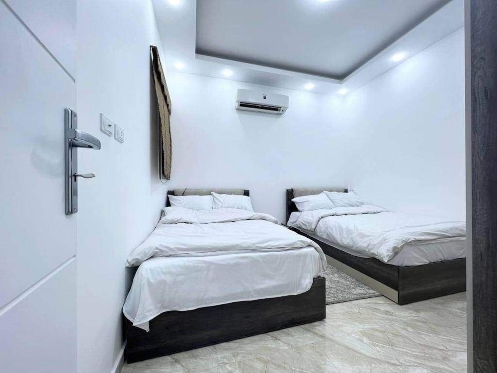 VIP Selina Bay Private Immaculate 2-bed Apartment view 3