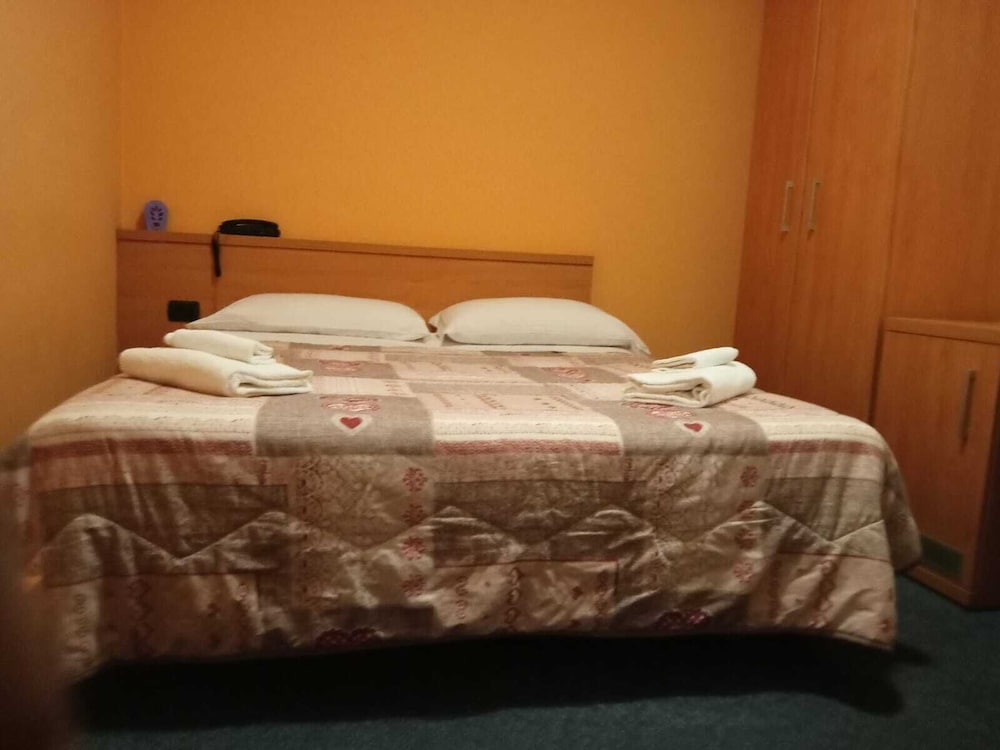 Albergo al Gallo view 3
