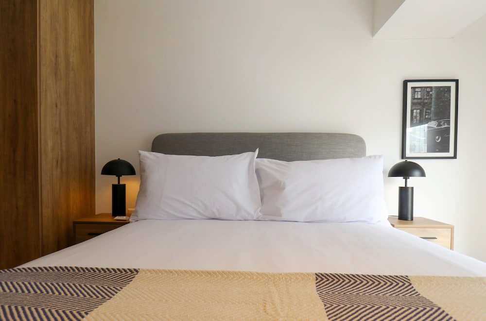 w Magnificent 2BR w Great Balcony in San Isidro