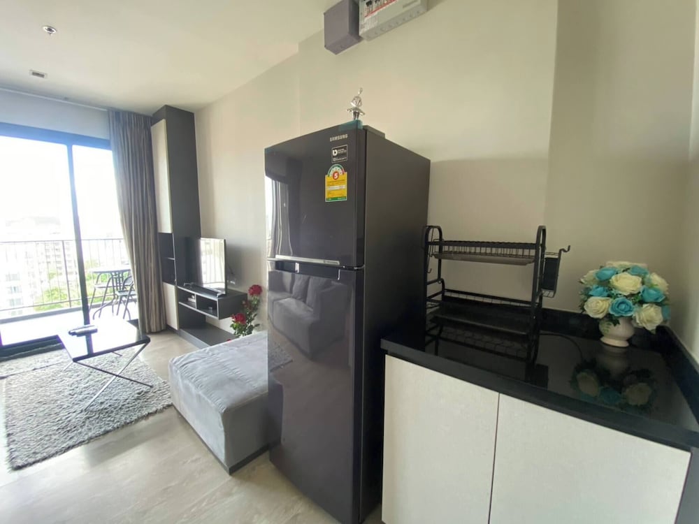 2 Bed Room At Excellent Location - Best In Class