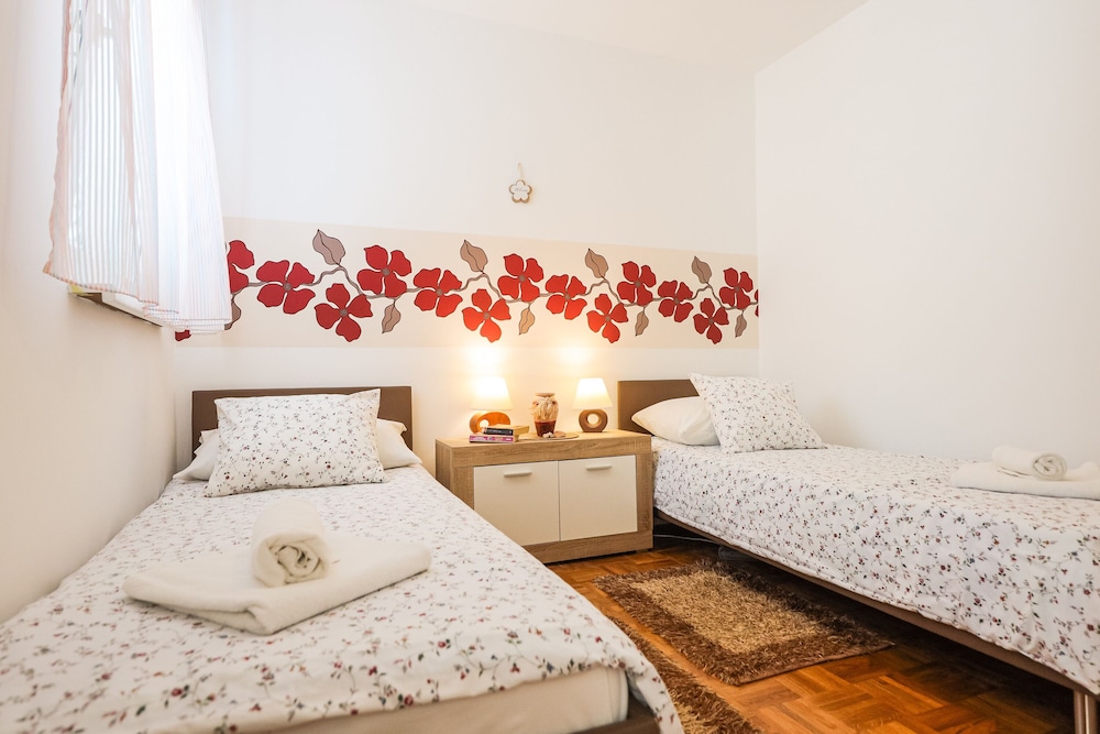 Luton Apartments, Zadar - Kozino, Heated Pool & Hot Tub