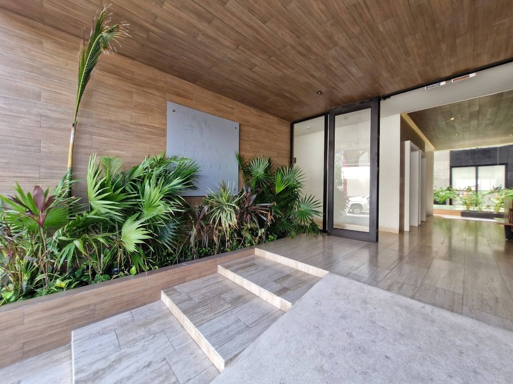 Luxury Apartment 2 BR in Playa Del Carmen 105