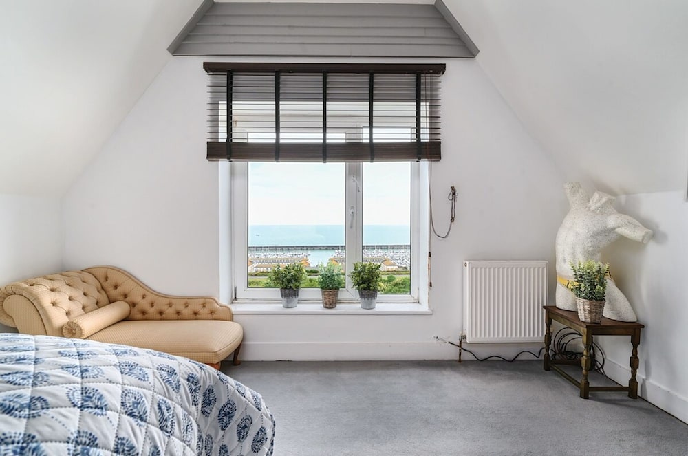 Host Stay The Cliff Greenhouse