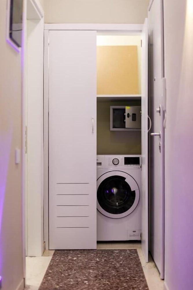 Luxury B by OTOTO